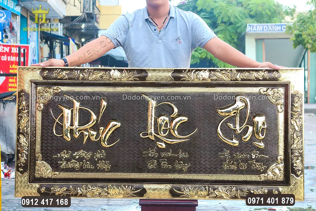 Khung tranh liền đồng v&agrave;ng chắc chắn